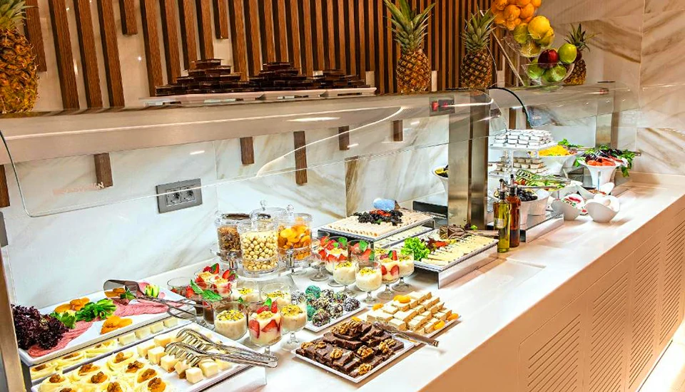 هتل موکارناس تکسیم